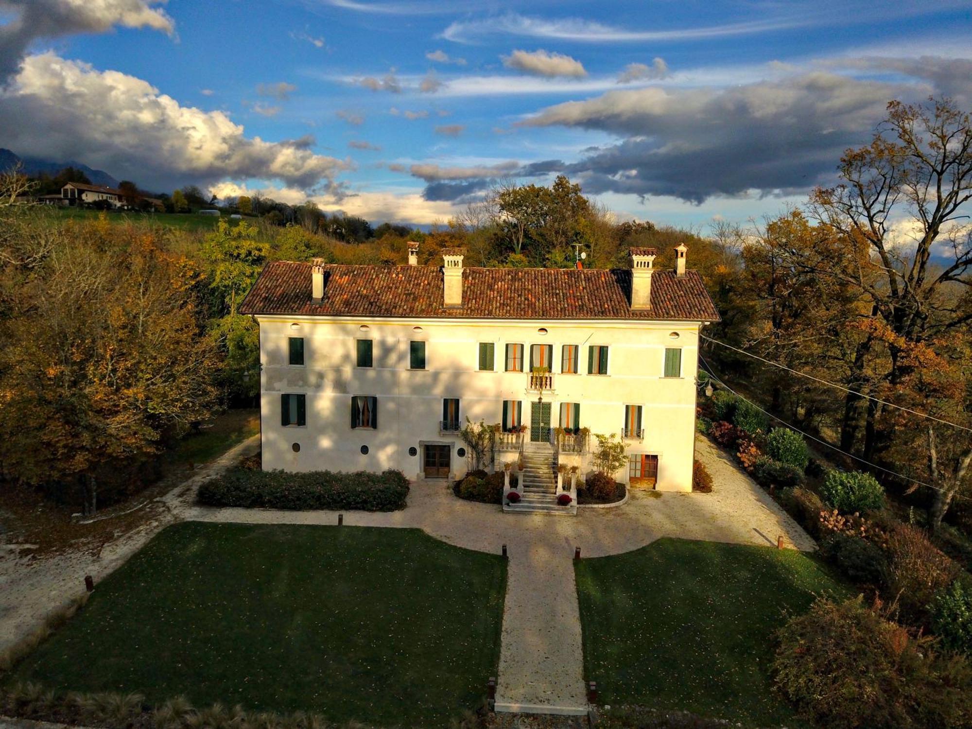 Villa San Liberale - Suites & Wellness - Villa Veneta Feltre Zewnętrze zdjęcie